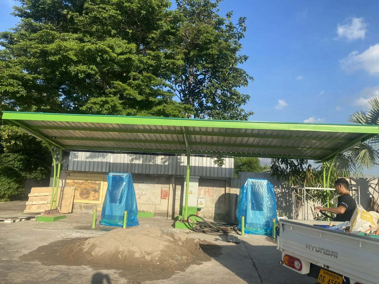 Naxaithong Charging Station